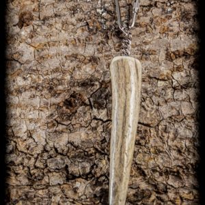 Llavero de punta de asta de ciervo